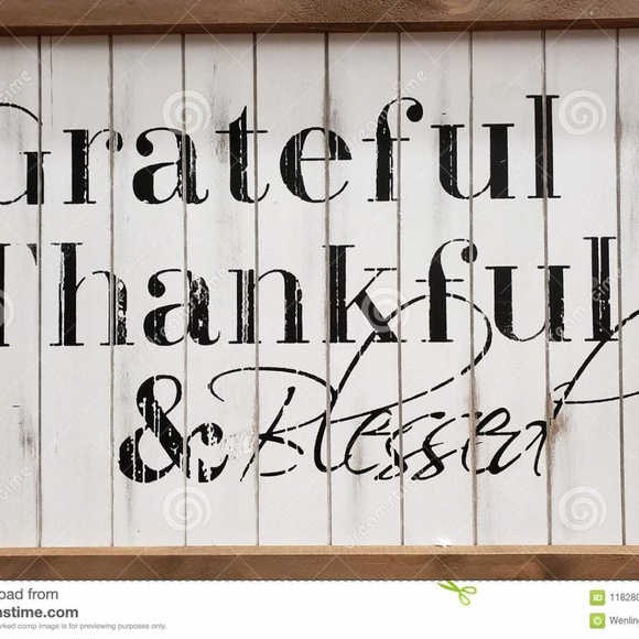 Meet your Posher, Karen - Picture 2 of 3